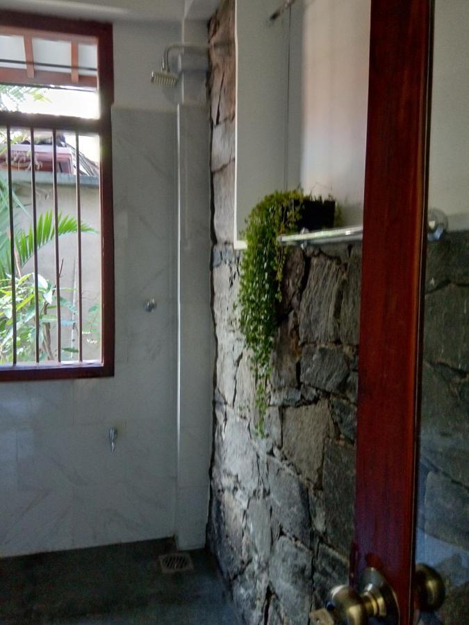 히카두와 Mandara Rest B&B 외부 사진
